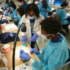 Youth Summit at UCLA photo of mentor and student in the lab